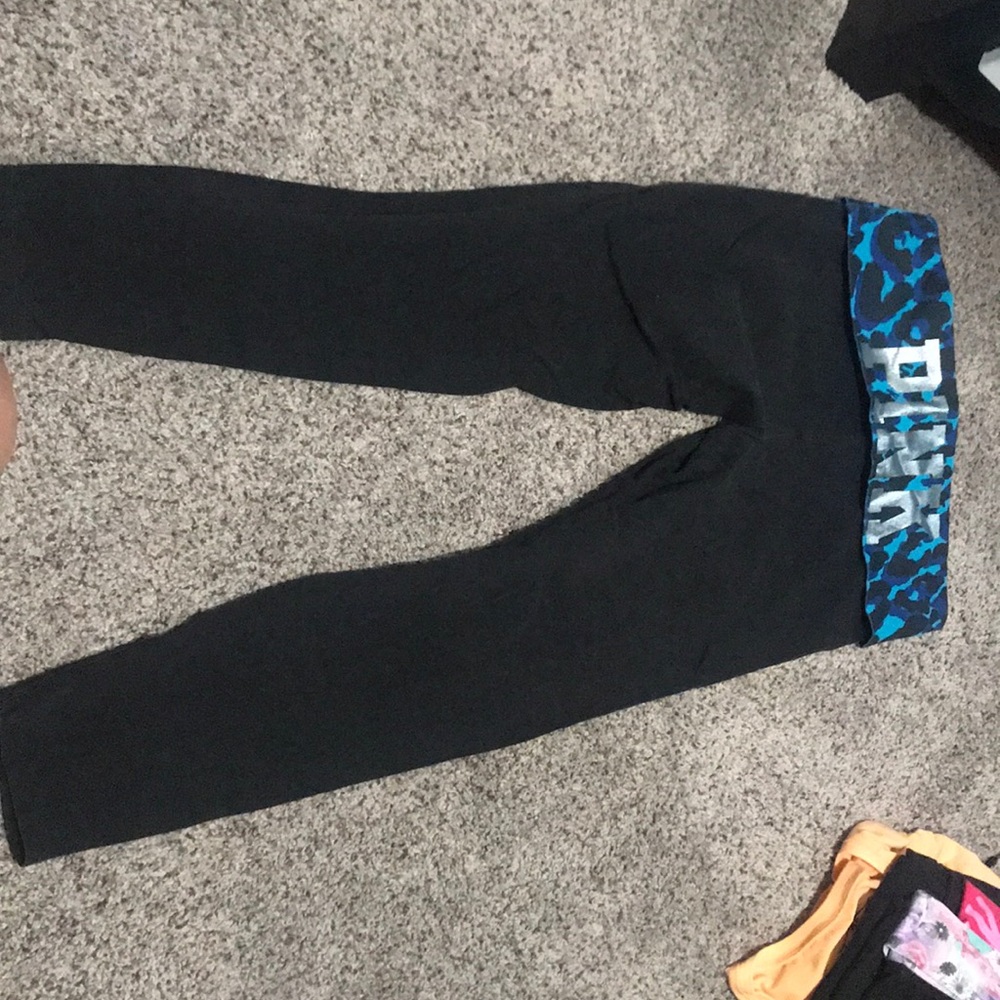 Vs pink yoga pants